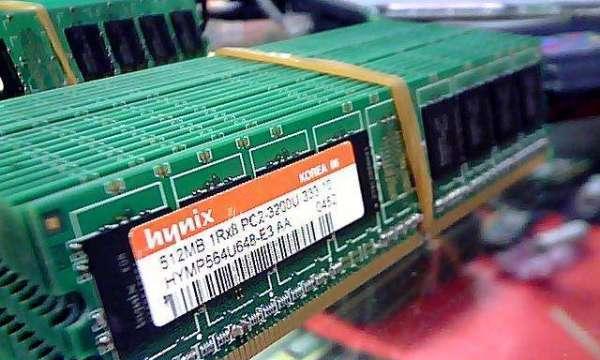 内存条（探索内存条的作用和功能）